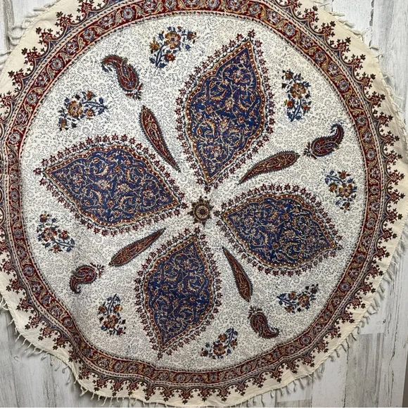 Vintage Round Tablecloth Isfahan Iran Hand Woven Paisley 45” Diameter Borkhar